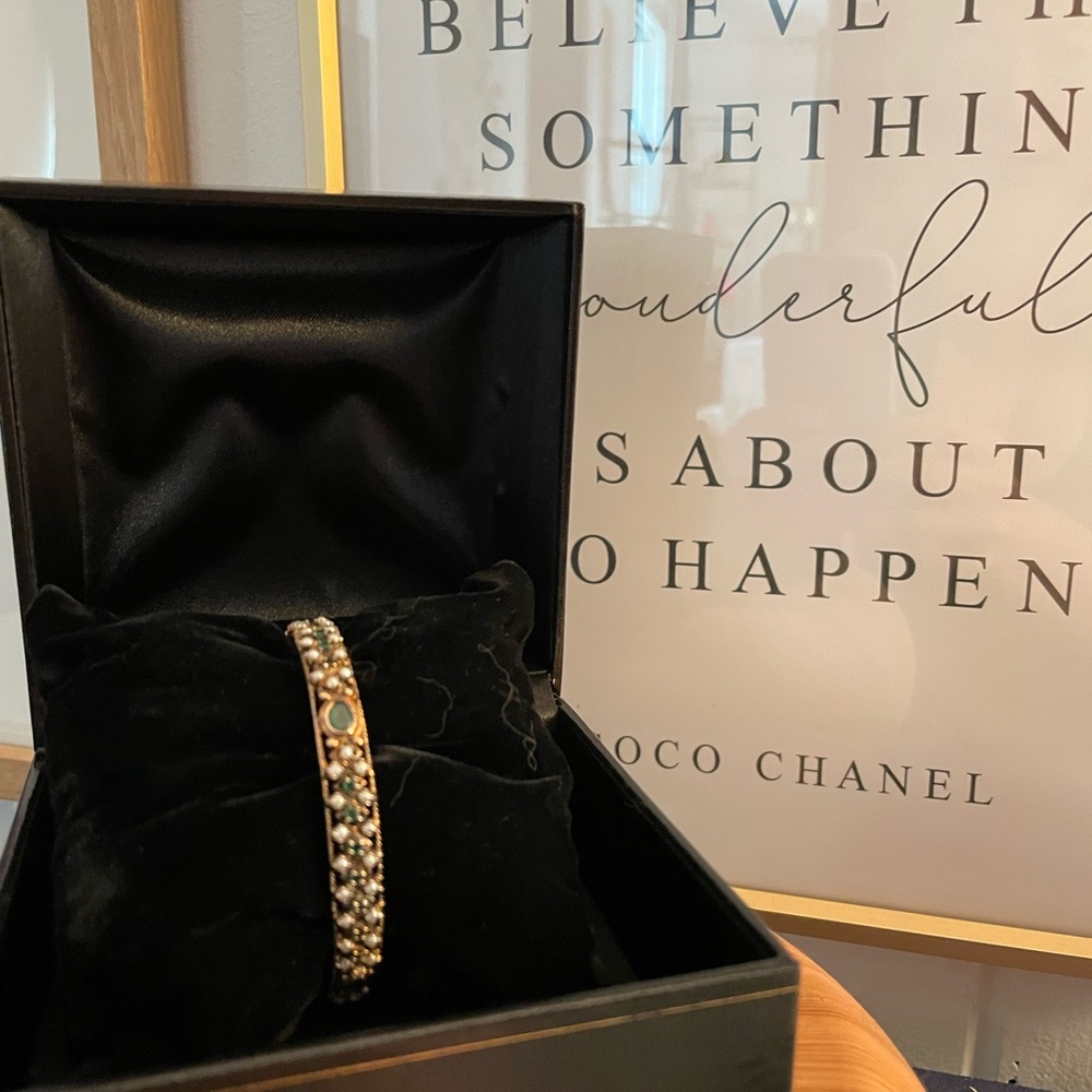 Genuine Emerald and seed Pearl bangle bracelet